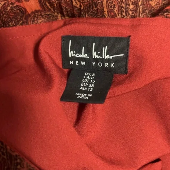 Vintage Nicole Miller reNew York | Size 8| Red Paisley Empire Waist V-Neck Dress - Picture 2 of 6